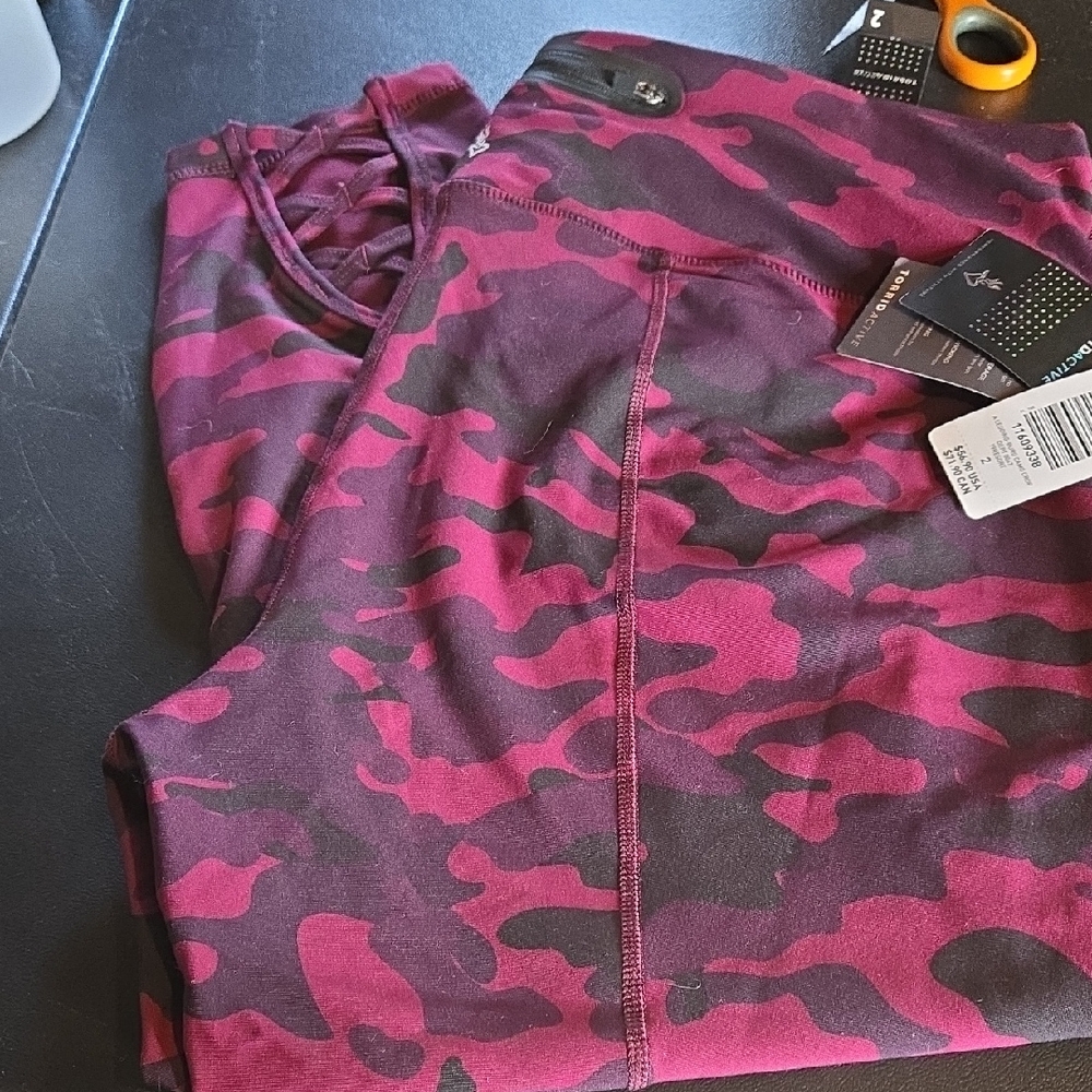 Torrid Pink and Black Camouflage Leggings